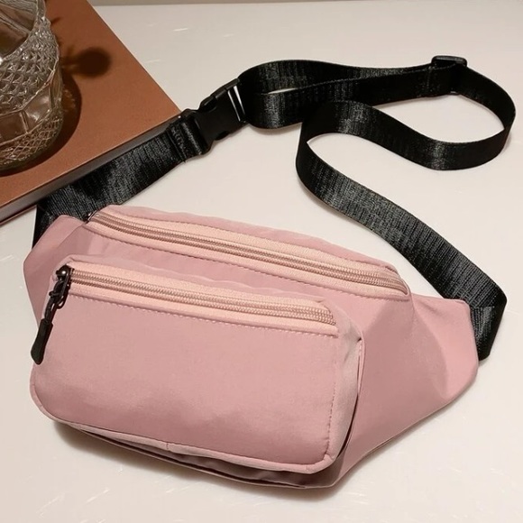 💙 Women’s Nylon Double Front Pockets Adjustable Strap Fanny Pack - Picture 5 of 8